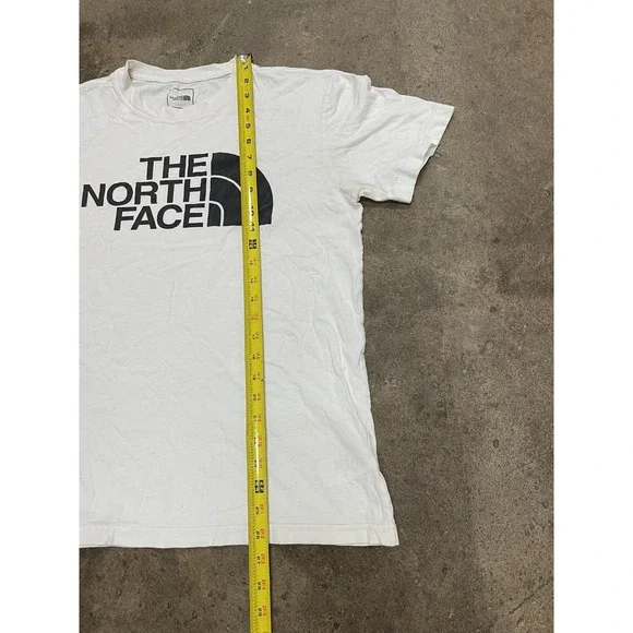 The North Face T-Shirt Mens Medium White Short Sleeve Logo Graphic Outdoor Tee - Picture 14 of 16